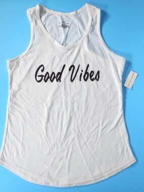NWT Bobbie Brooks Good Vibes Womens White M Tank Top Summer Lightweight